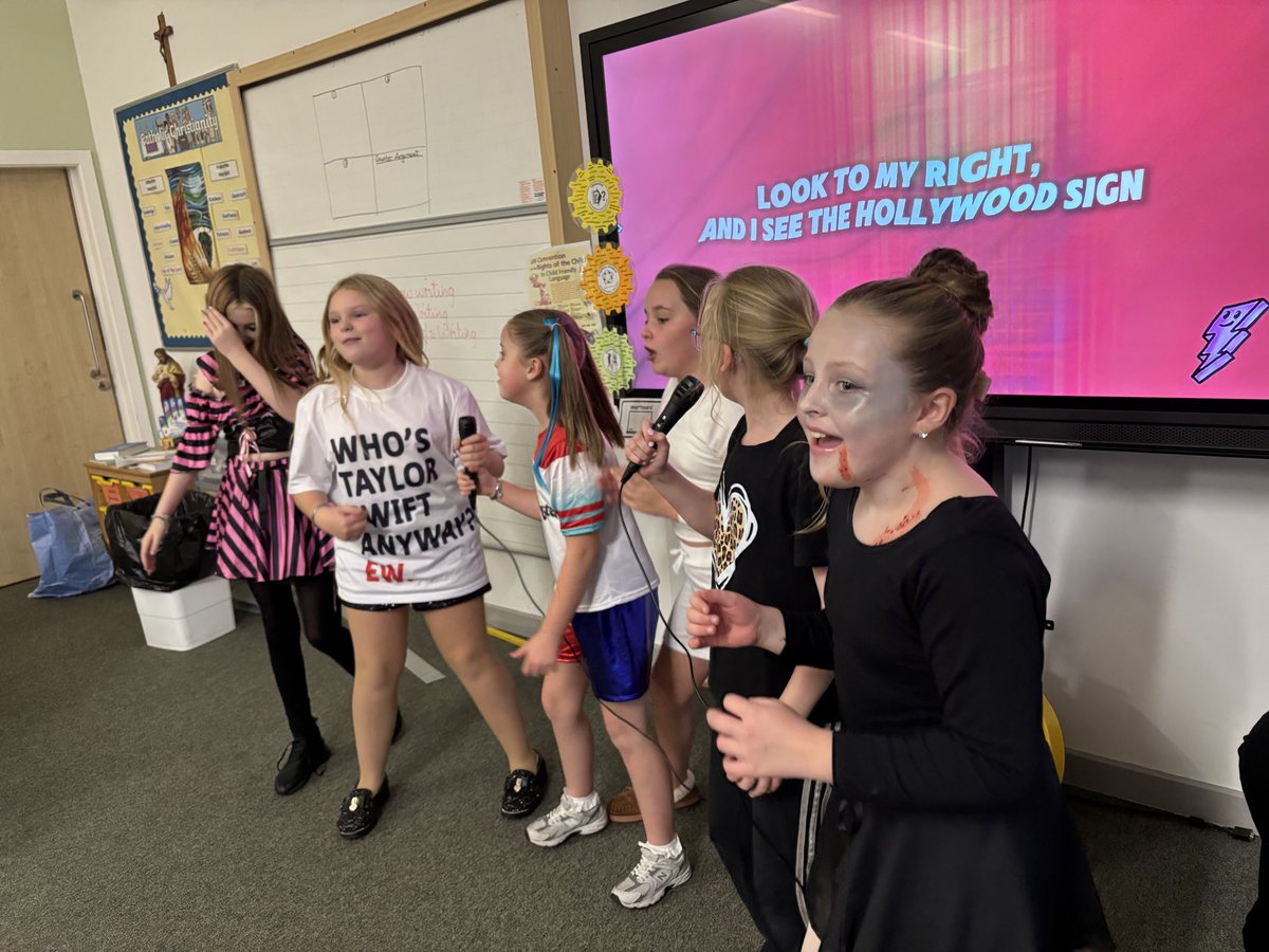 Mrs Deafley P6B tweet media