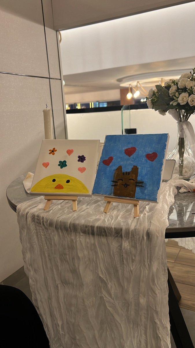 حاجزين فعاليه ومسوين زحمه بالنهايه ذا رسمنا