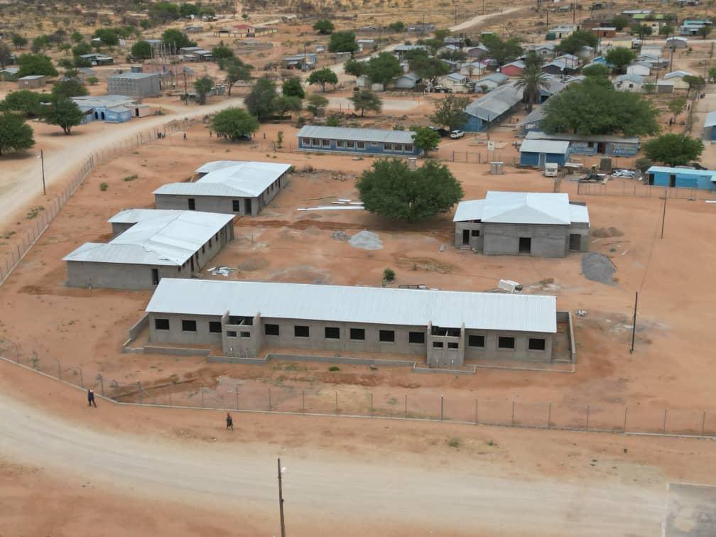 ngurare's tweet image. In April 2025, I was delegated by Her Excellency President Netumbo Nandi-Ndaitwah to preside over a Groundbreaking Ceremony of this Special School in Kamanjab, Kunene Region. 

Good progress so far. Well done Honorable Minister of Education, Innovation, Youth, Sport, Arts and…