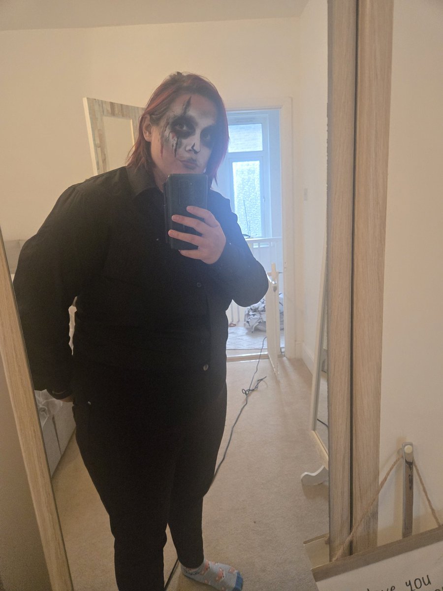 Kyrenia91's tweet photo. One Halloween party done now we wait for trick or treating 🥰 https://t.co/tMNVniDe8Q