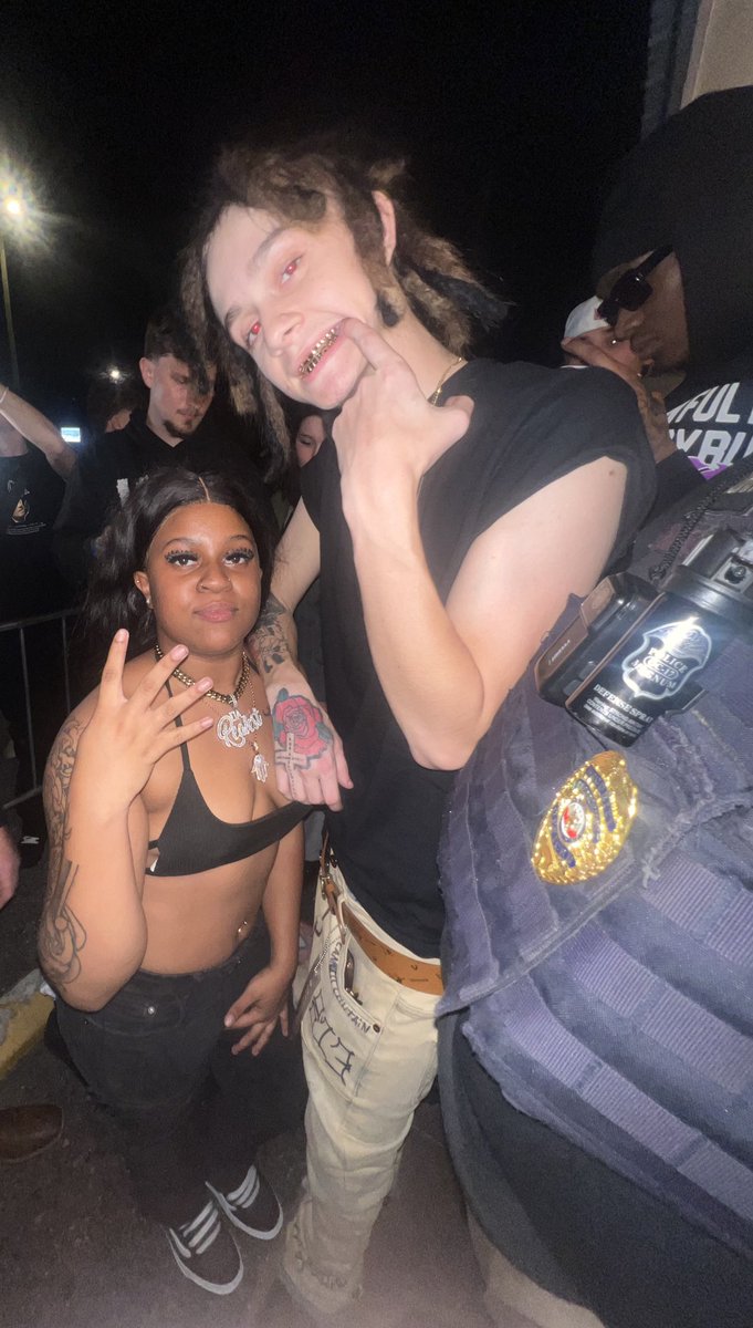 theerealplanb's tweet photo. can’t help but love sum @bayflogo energy ❤️‍🔥‼️ https://t.co/xeB75O4OI5