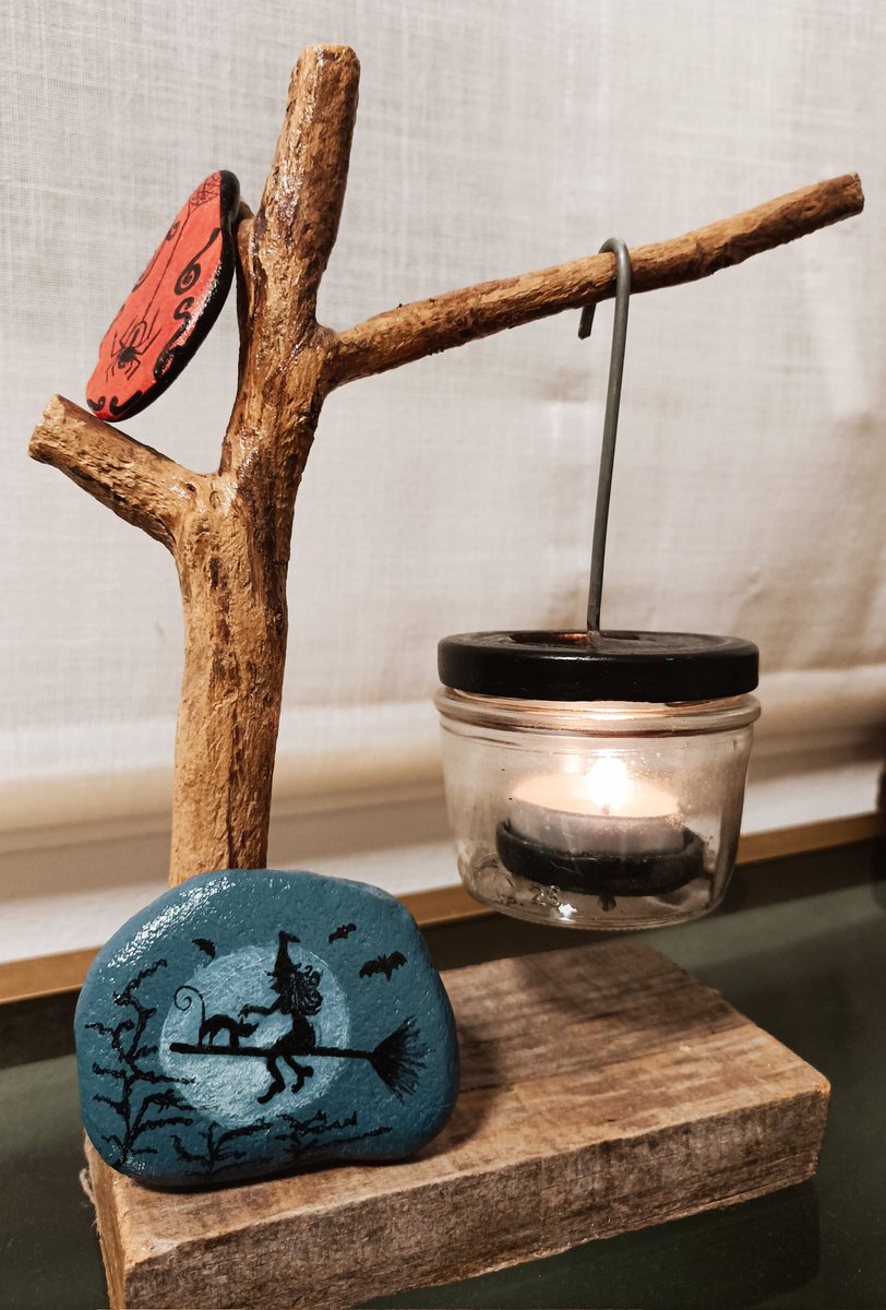 La #Castañada no está mal, pero soy más Team #Halloween o Nuei d'almetas... 🎃👻🔥 #Samhain