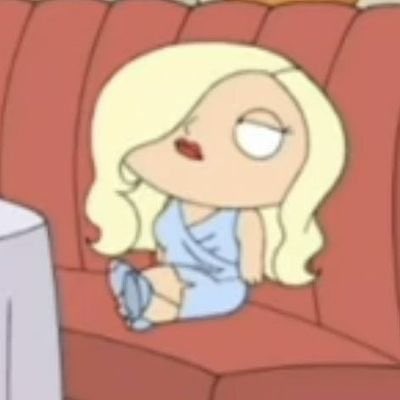 manic_posting's tweet image. boss telling me i’m doing a good job today while i’m hungover as shit