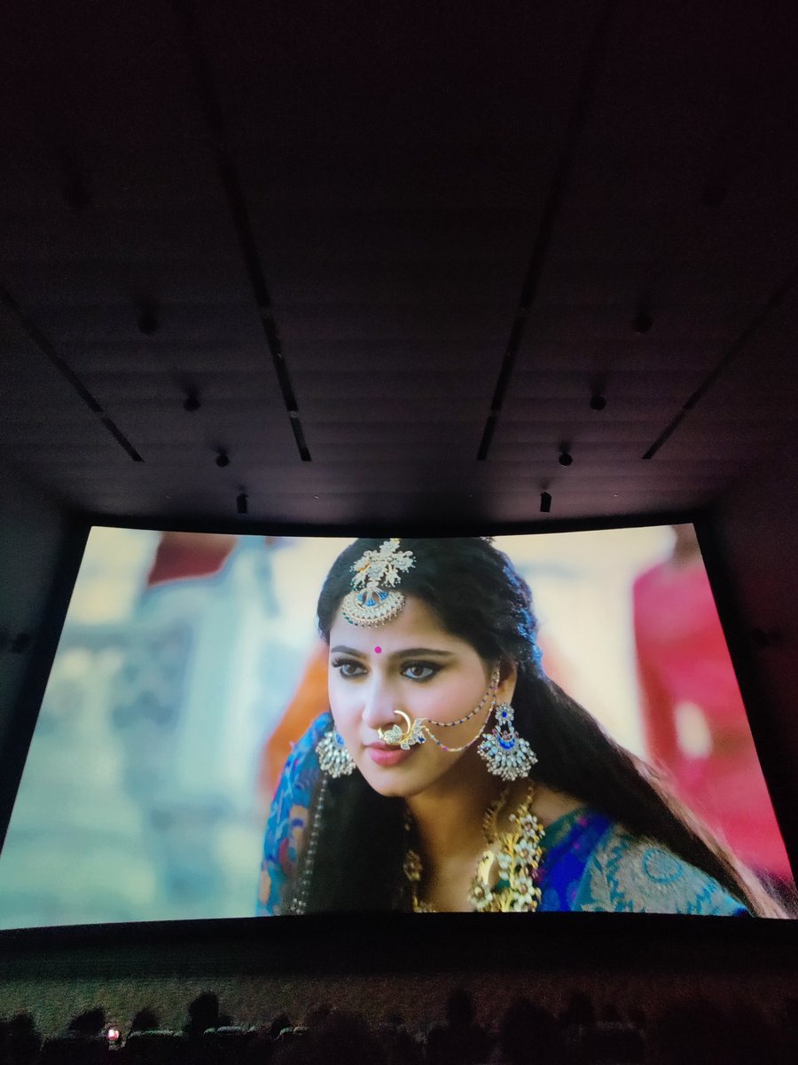 Chinnu_Salaar's tweet photo. India's largest screen 
📍V epiq Sullurupeta 
#Prabhas #BahubaliTheEpic https://t.co/hUSaEuPoUX