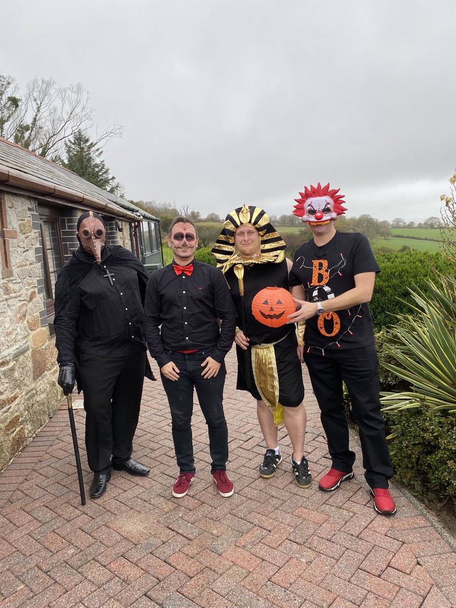 We had a spooktacular time getting into the Halloween spirit today! 👻

From creepy costumes to sweet treats, our team went all out for some frightfully good fun.

Wishing everyone a fang-tastic Halloween from all of us at Neptune! 🦇🍬

#HalloweenAtWork #SpookySeason #TeamFun