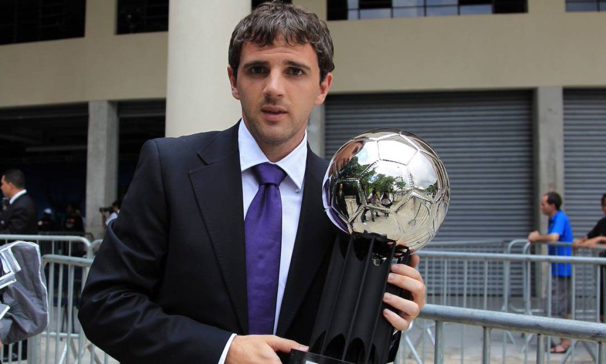 Olhar para trás e lembrar de todas essas premiações é especial demais!