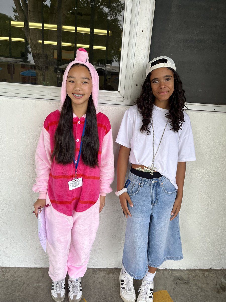 tetzlaff12351's tweet image. Halloween Spirit! #ABCUSD