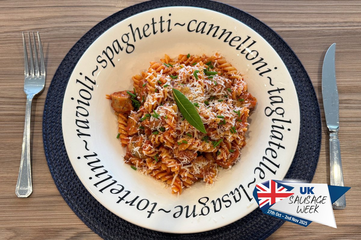 Publisher Graham Yandell is finishing the week in style with a sausage pasta, made with Co-op Irresistible Honey &amp; Wholegrain Mustard Sausages with fusilli pasta, a tomato and chilli sauce and topped with chilli oil, fresh chives and parmesan.
#UKSausageWeek