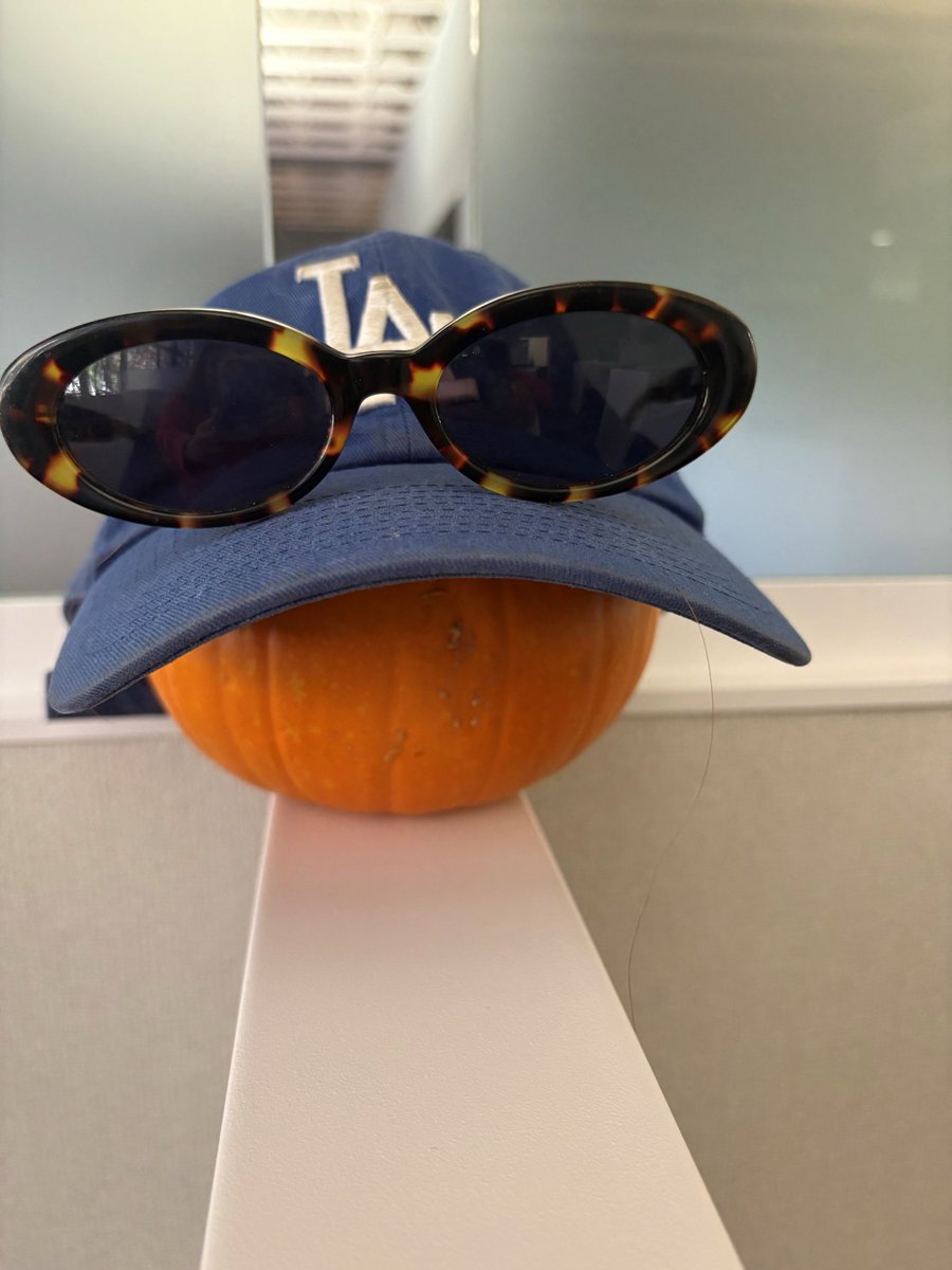 🎃APCD staff participated in a pumpkin-decorating contest this week – do you sense a theme? ⚾️

No scary air quality in the forecast - everything is Green/Good countywide through the weekend. Happy Halloween! 👻🍫🕸️
