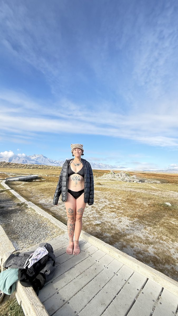 dinobuddys's tweet photo. Hot springs https://t.co/zXXA3OiT3I