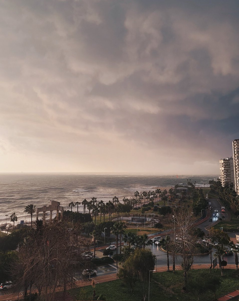 dünyanın en güzel şehri 
canım Mersin'im