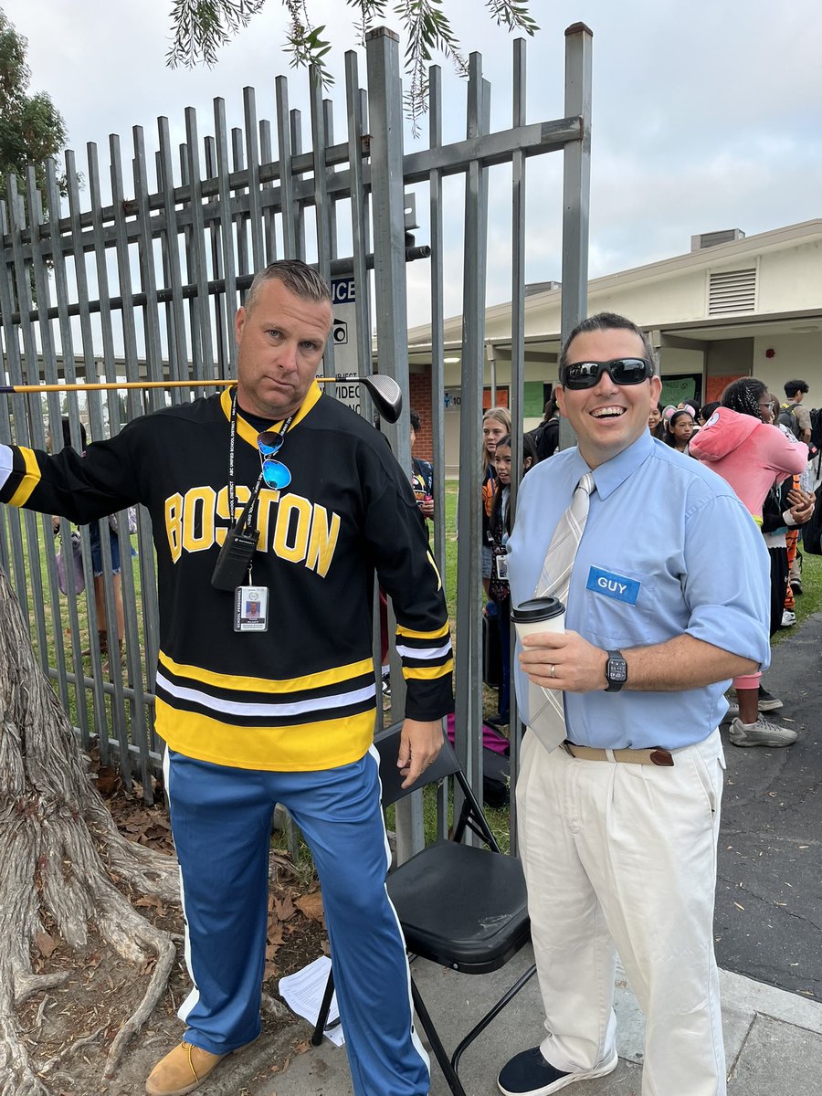 tetzlaff12351's tweet image. Halloween Spirit! #ABCUSD