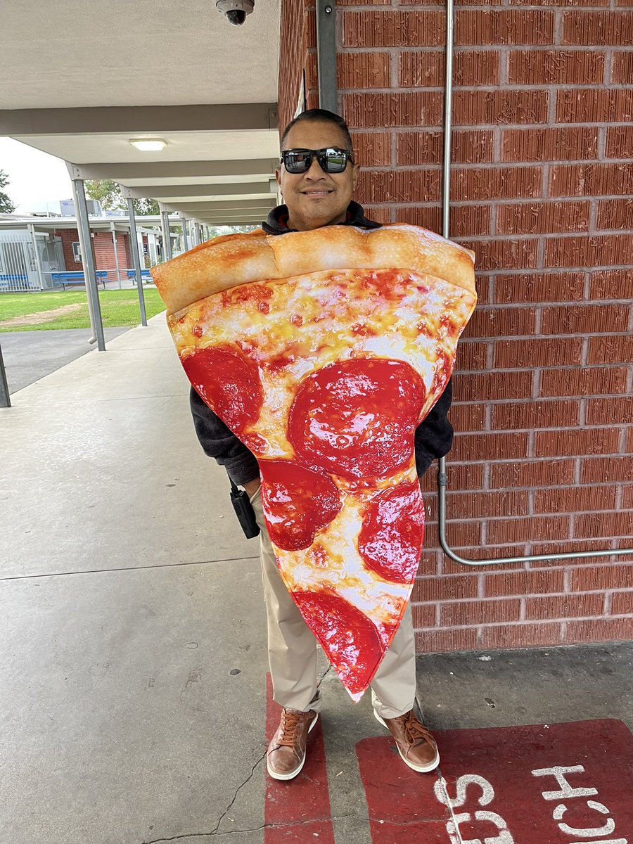 tetzlaff12351's tweet image. Halloween Spirit! #ABCUSD