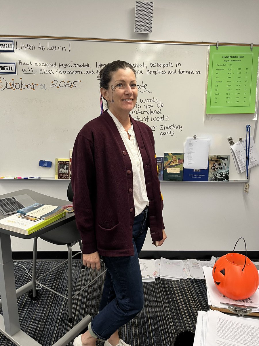 tetzlaff12351's tweet image. Halloween Spirit! #ABCUSD