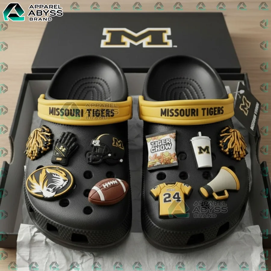 smith_john21351's tweet image. Missouri Tigers Premium Crocs Clogs Shoes
🐯 Mizzou Made! Step into black and gold pride with these Missouri Tigers Premium Crocs. 💛🖤
#Mizzou #MissouriTigers #CrocsLife
Link to buy : apparelabyssbrand.com/product/missou…