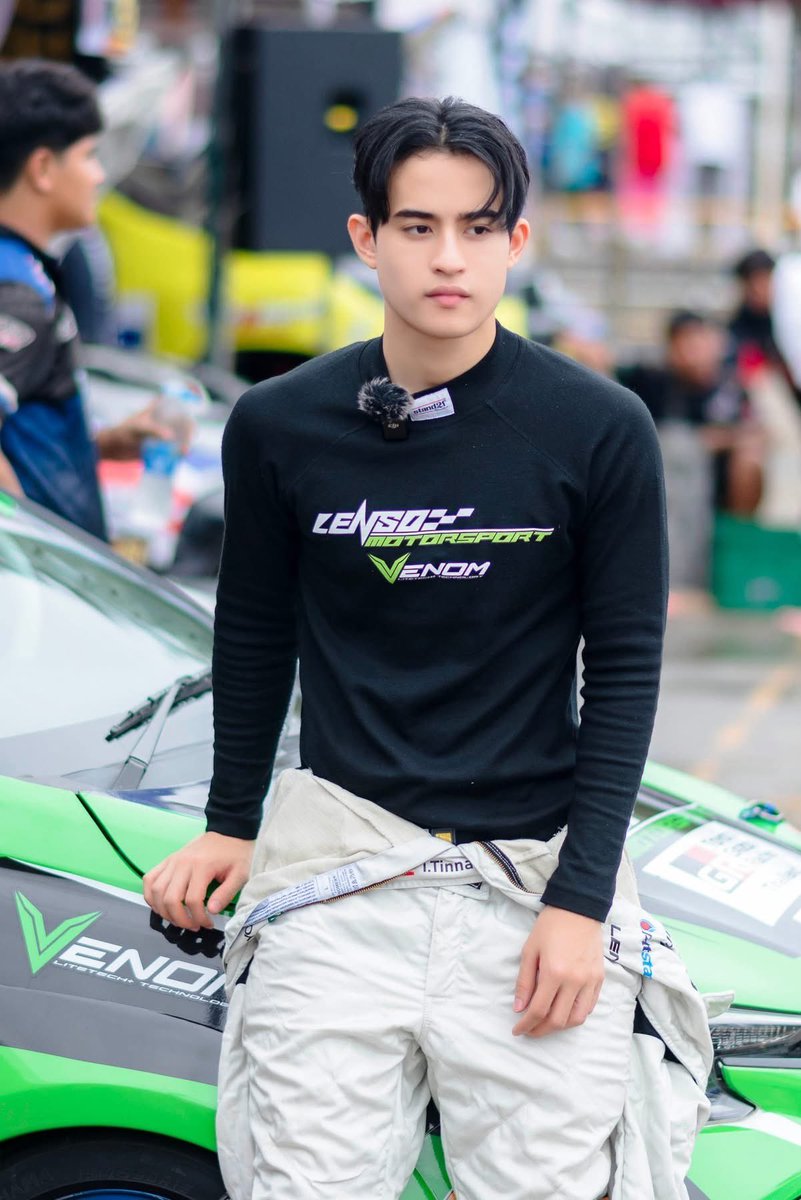 Idareyou2sing's tweet image. Barcode could put on his racing gear for Halloween 🎃 
#barcodetin #Tinnasit #Unit