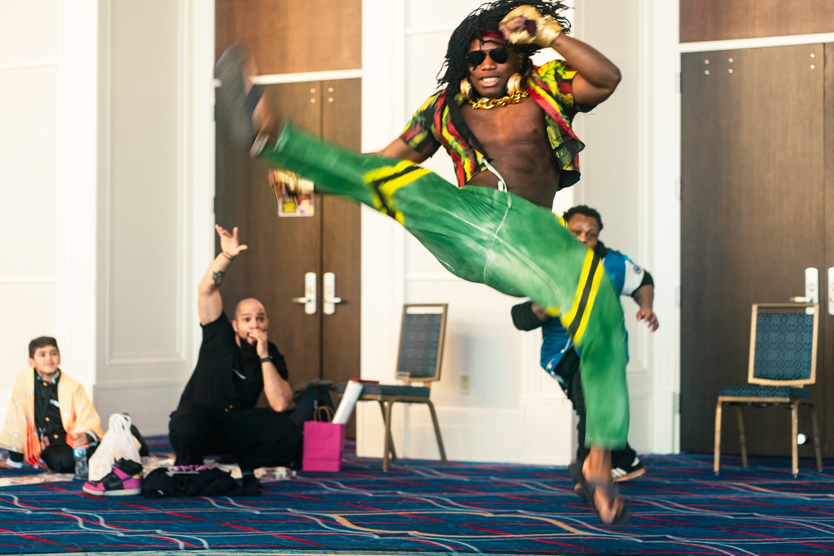 BlackAcecosplay's tweet photo. Happy Birthday Dee Jay, man I love this character https://t.co/d1KAcKpTtp
