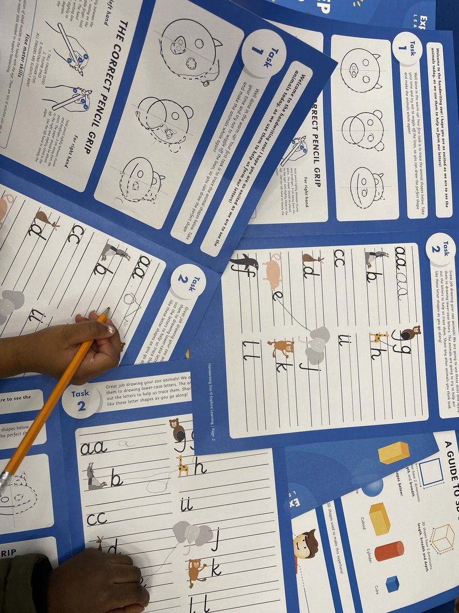 GreenwichLibs's tweet image. Today at #PlumsteadLibrary we had a workshop with Explore Learning. 
A well attended session; ‘Handwriting Zoo’ to help children with holding their pencil and improve writing speed. 
It was a playful session using animal pictures to guide the children through process. 🐒