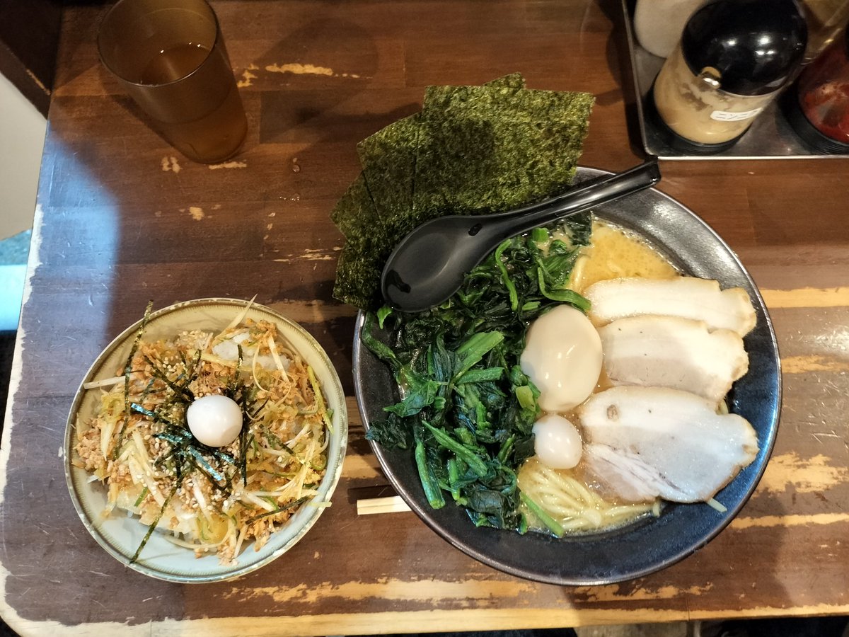 OFPK13's tweet photo. おおはしゃぎ with 3ka10ka https://t.co/RL7Dotbk1b