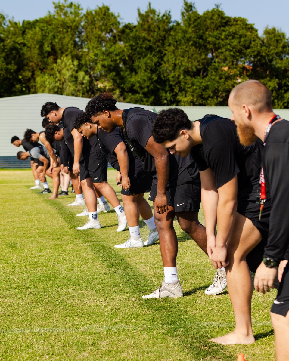 “Discipline is doing what needs to be done, even when you don’t feel like doing it.”🗣️🗣️

#condition #hardwork #nflacademy