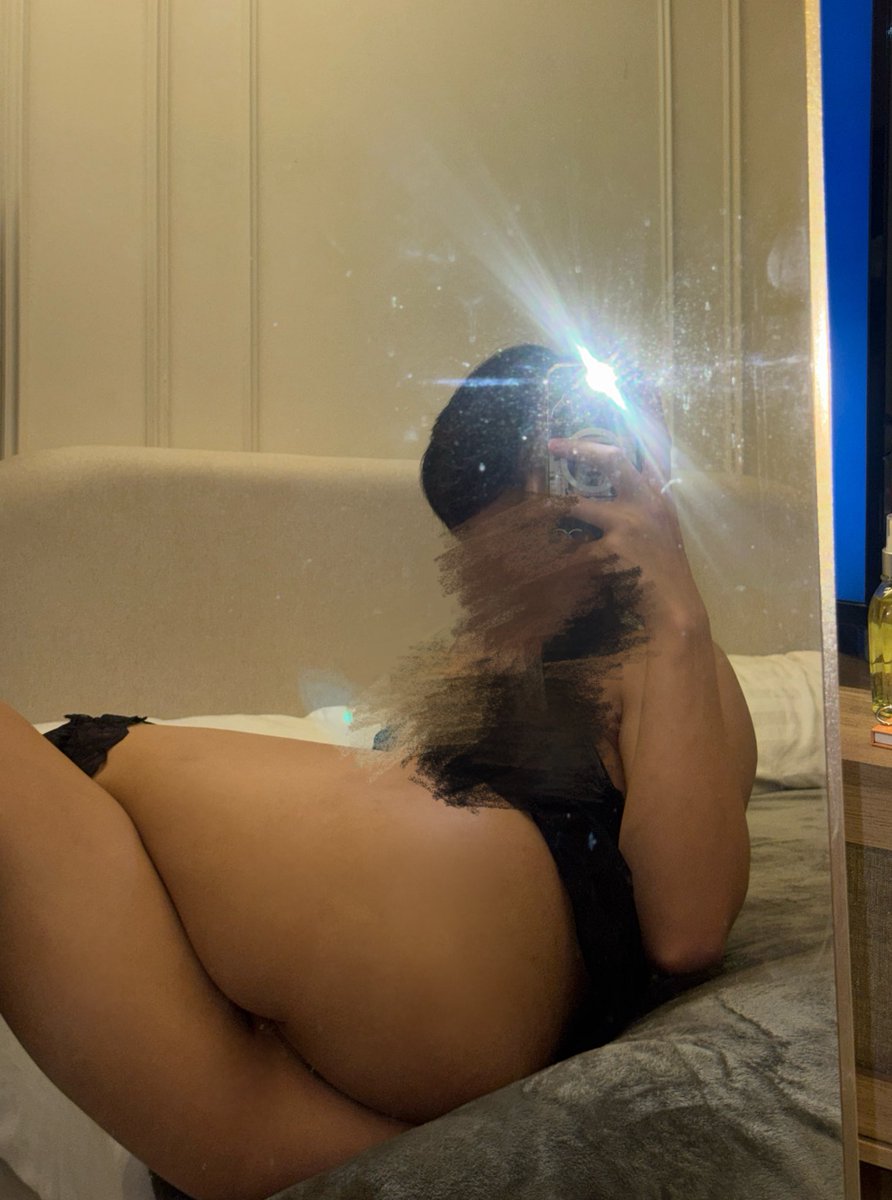 nmottnm's tweet image. 🍑👅