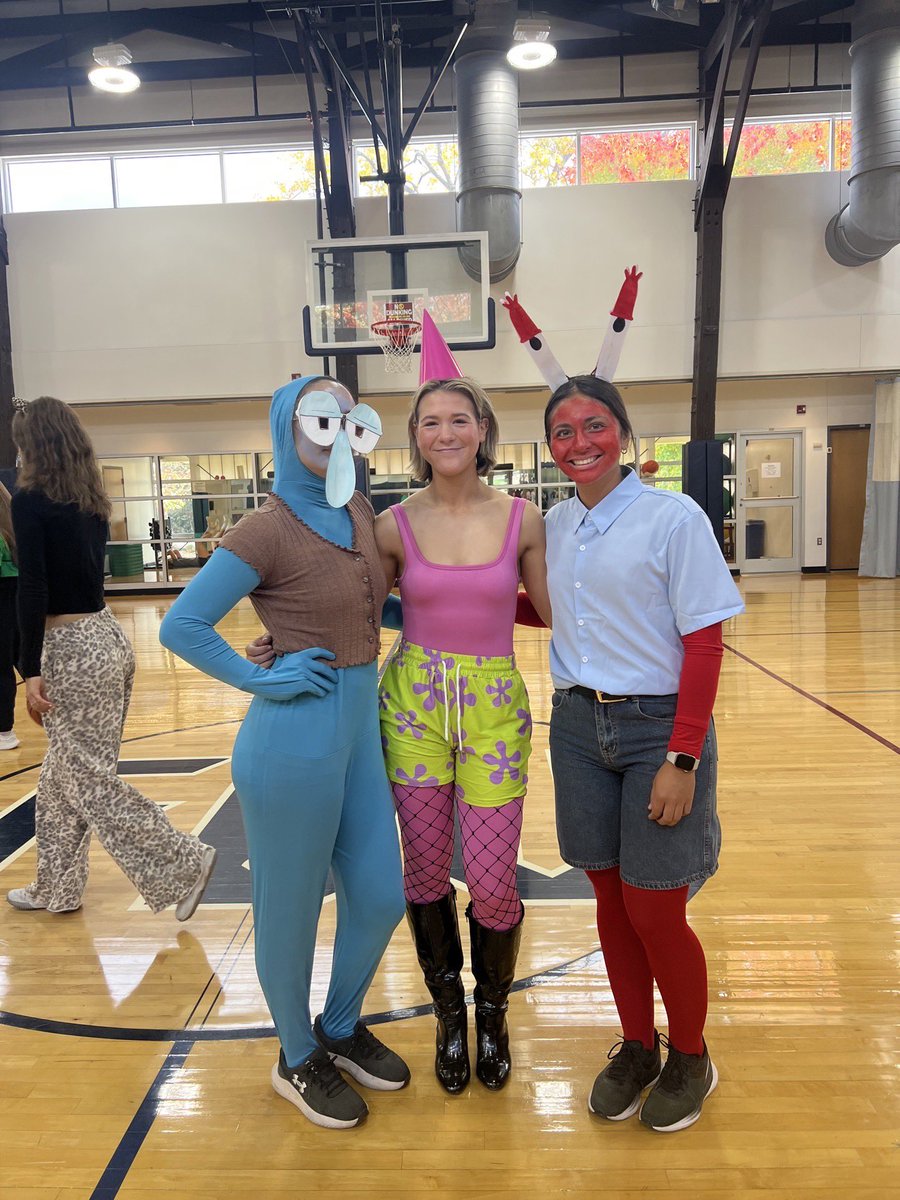 Happy Halloween from me Squidward &amp; my team!🩵🩷❤️