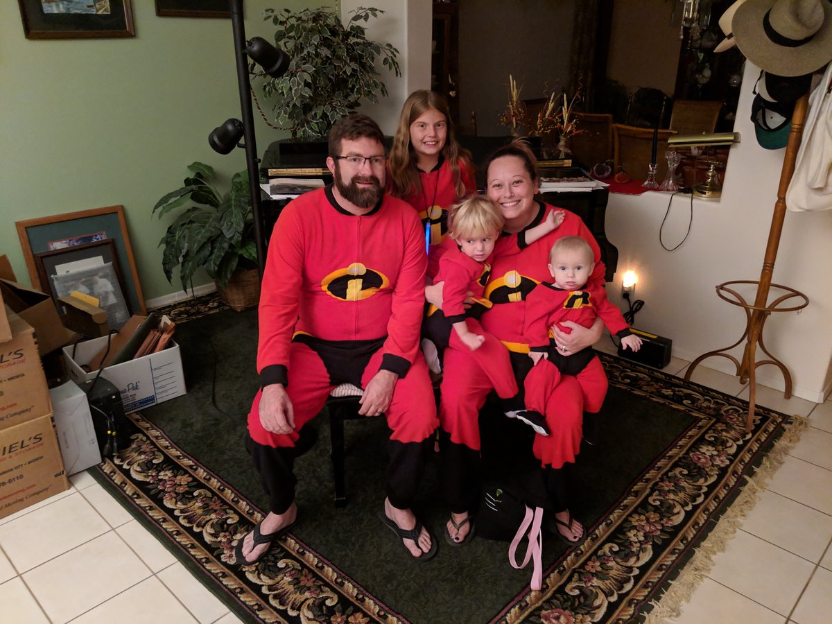 Penn Foster Group tweet media