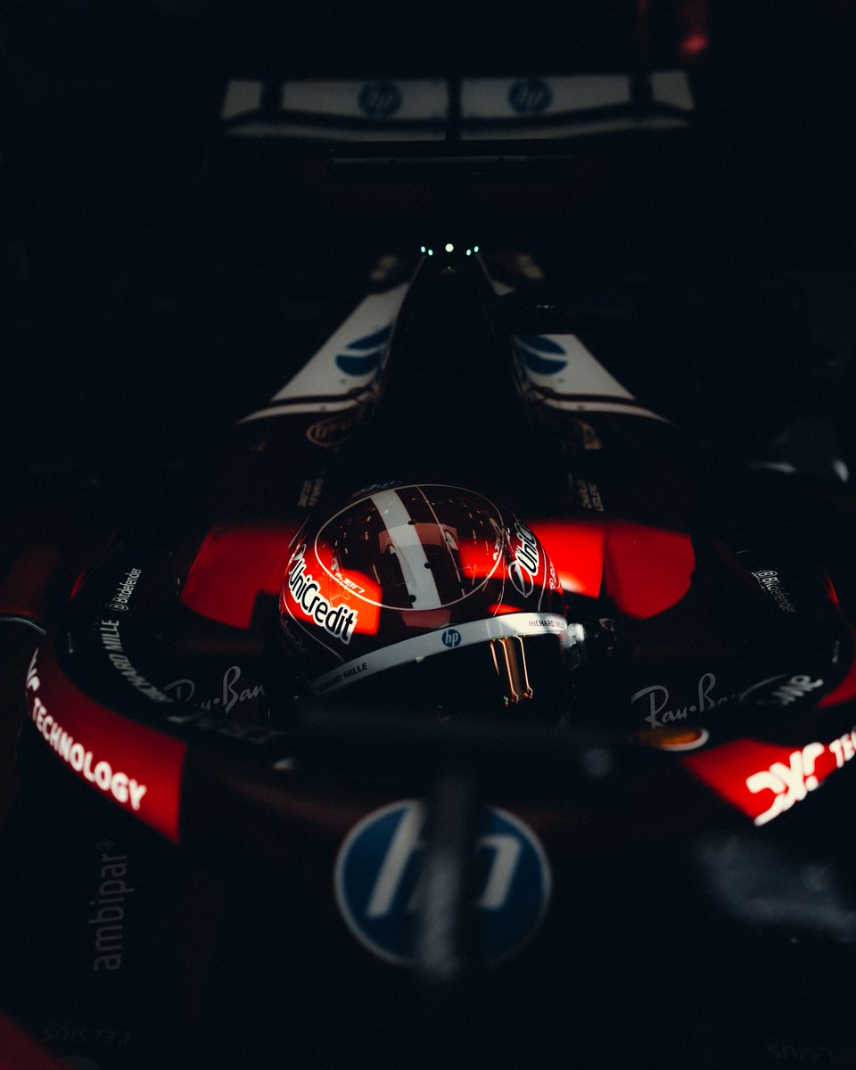 Straight-up Halloween-core ❤️🖤