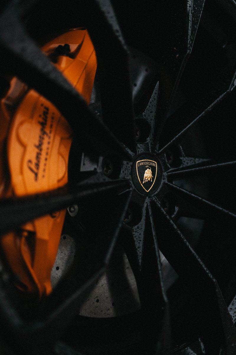 saxtonsofficial's tweet image. HAPPY HALLOWEEN from everyone here at Saxtons! 🎃

Embrace the dark with the Lamborghini Urus 4.0 V8 BiTurbo 🖤

Now available at Saxtons📍

Colour: Nero Noctis
Price: £124,000
Mileage: 72,328
Reg: RF69 YNA

#LamborghiniUrus #LuxurySUV #PerformanceCars #lamborghini