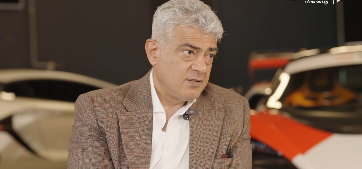 iammoviebuff007's tweet photo. #Ajithkumar about people following his car 🚗 😞:

"I can't drive in India.. Because every time I try to take my family out and i try to drive the car, before you realise there are 50-60 motorcycles with 3 or 4 of them sitting on it and trying to get a picture of urs.. 📸 🏍️ 

They put their lives at risk and others lives at risk.. There have been times when they have bumped into my car and hurt themselves.. All these have happened.."😞