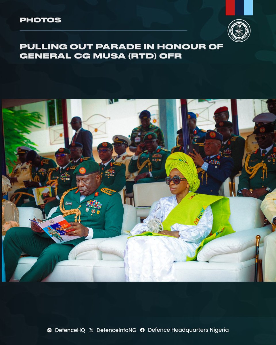 DHQNigeria's tweet image. Photos From The Pulling out Parade of the Immediate Past Chief of Defence Staff, General CG Musa (rtd) OFR