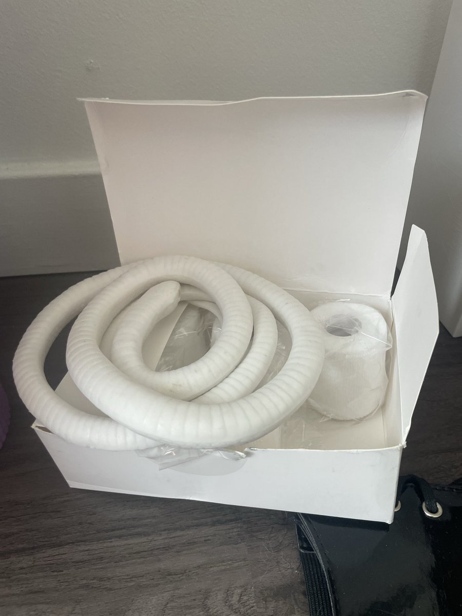 vague halloween teaser