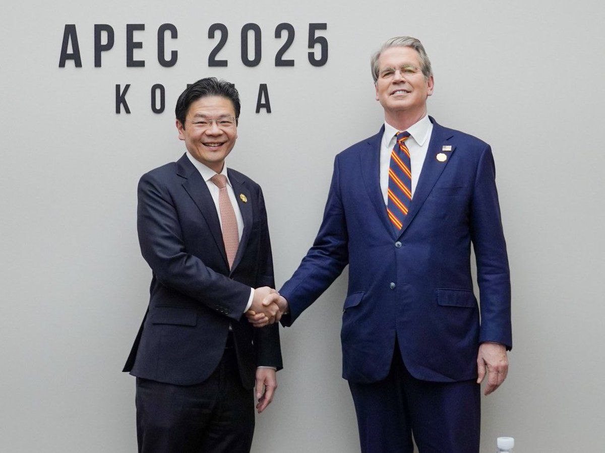 🚨 BULLISH MEETING Treasury Secretary Bessent meets with Singapore PM to  discuss adoption of crypto and stablecoins THIS IS MEGA!!!