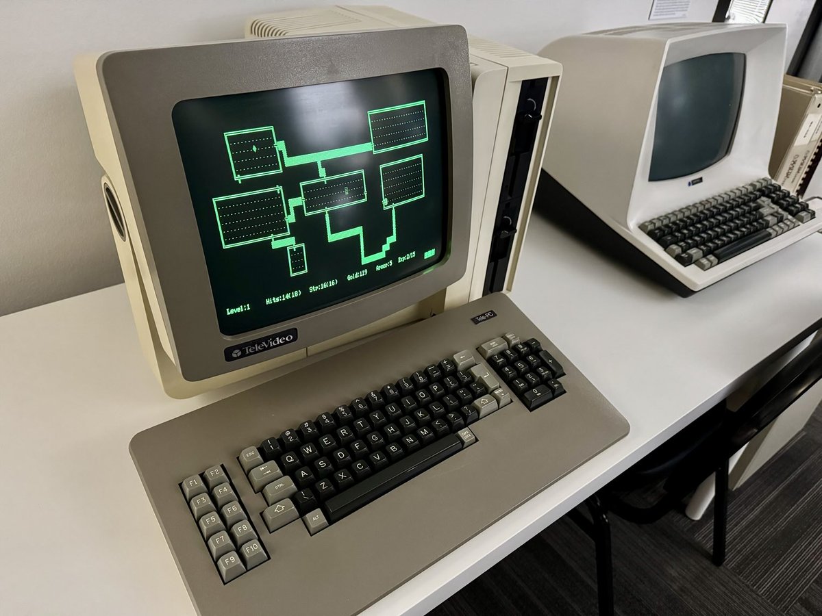 sdf_pubnix's tweet image. Happy Halloween! Explore the Dungeons of Doom remotely in the browser at icm.museum

#ascii #terminal #rogue #gaming #retrogaming