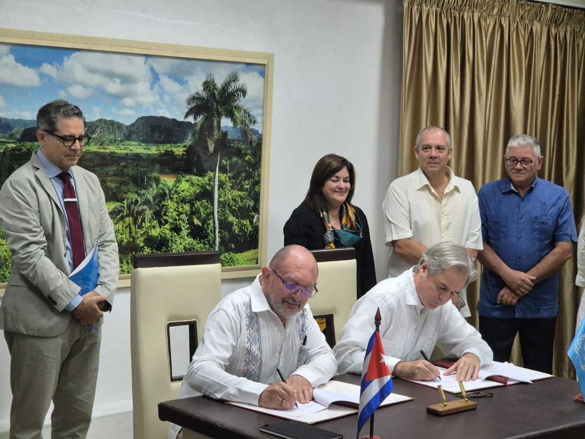 Cuba y el Sistema de las Naciones Unidas firmaron hoy el nuevo Marco de Cooperación para el Desarrollo Sostenible 2026–2030, reafirmando el compromiso conjunto con la #Agenda2030 y el #DesarrolloSostenible. 🇨🇺📷 📷#ONU #Cuba #ODS #CooperaciónInternacional
<a href="/ONU_Cuba/">ONU en Cuba</a>