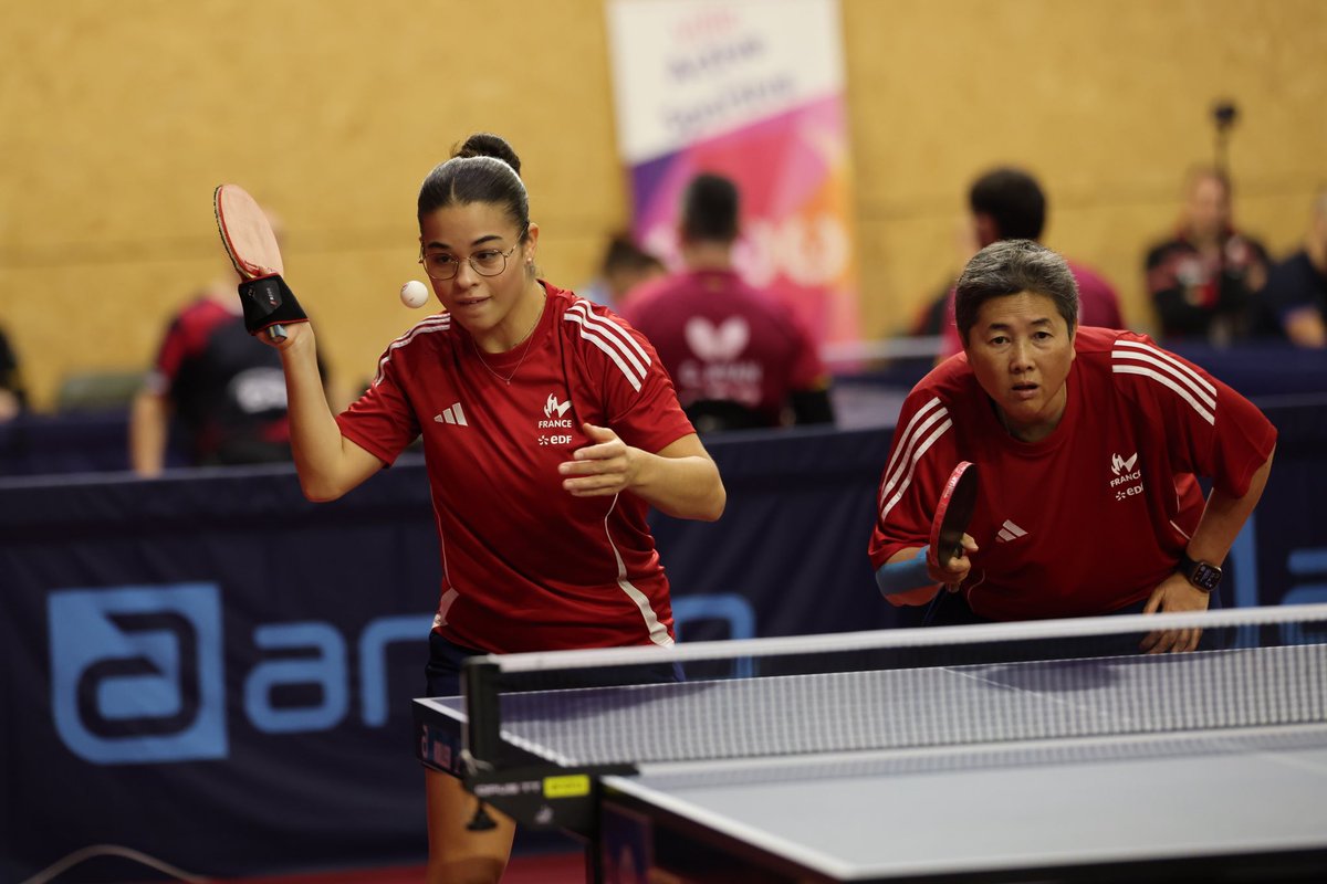 morgen_caillaud's tweet photo. Fin du tournoi Élite de SQY 🇫🇷

Très bon niveau de jeu, même si les résultats n’ont pas suivi.
❌ Défaite en quart en simple
❌ Élimination en poule en double

Je repars malgré tout avec une belle victoire en double mixte🥇

Départ dans 3 semaines pour Championnats d’Europe 🇸🇪 https://t.co/Dr8E8smGHO
