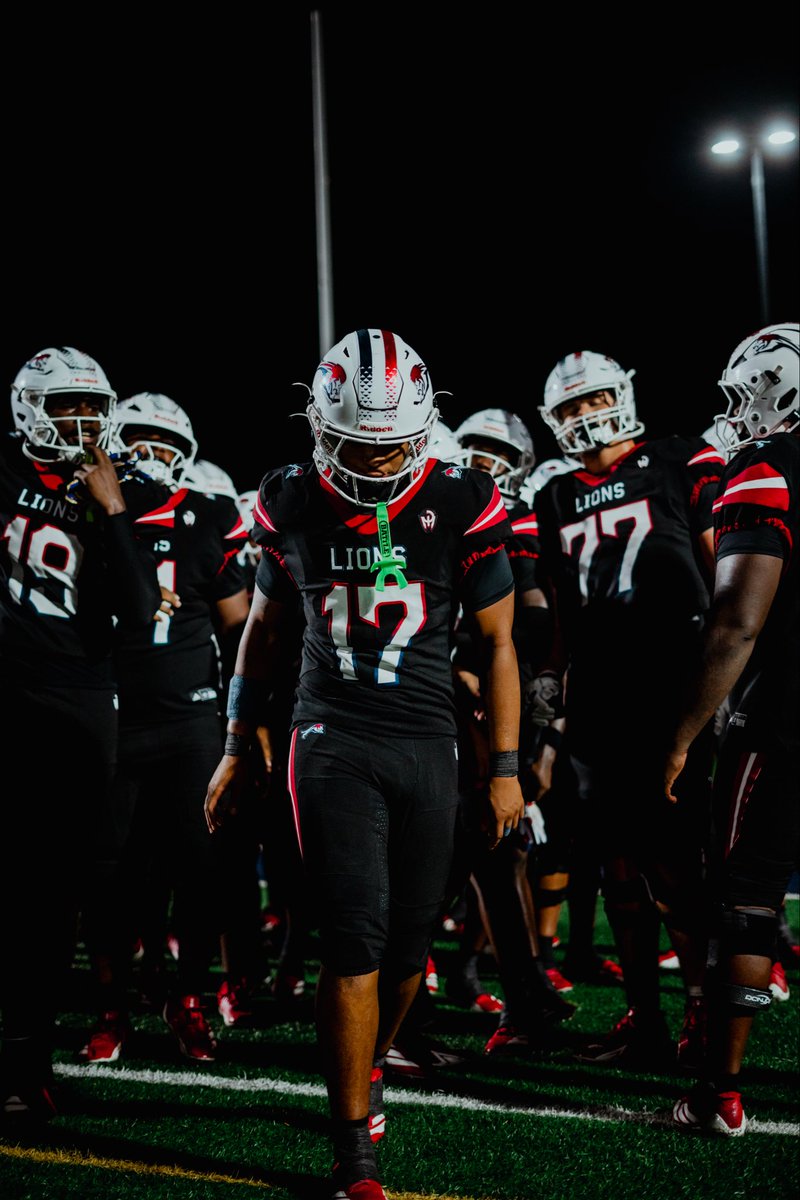 Jaiden8Roper's tweet photo. EVERYBODY has a PLAN until they get HIT in the MOUTH !!! @7pm #ThePride #Gamer @Nadeboyz https://t.co/Ht039YS9CC