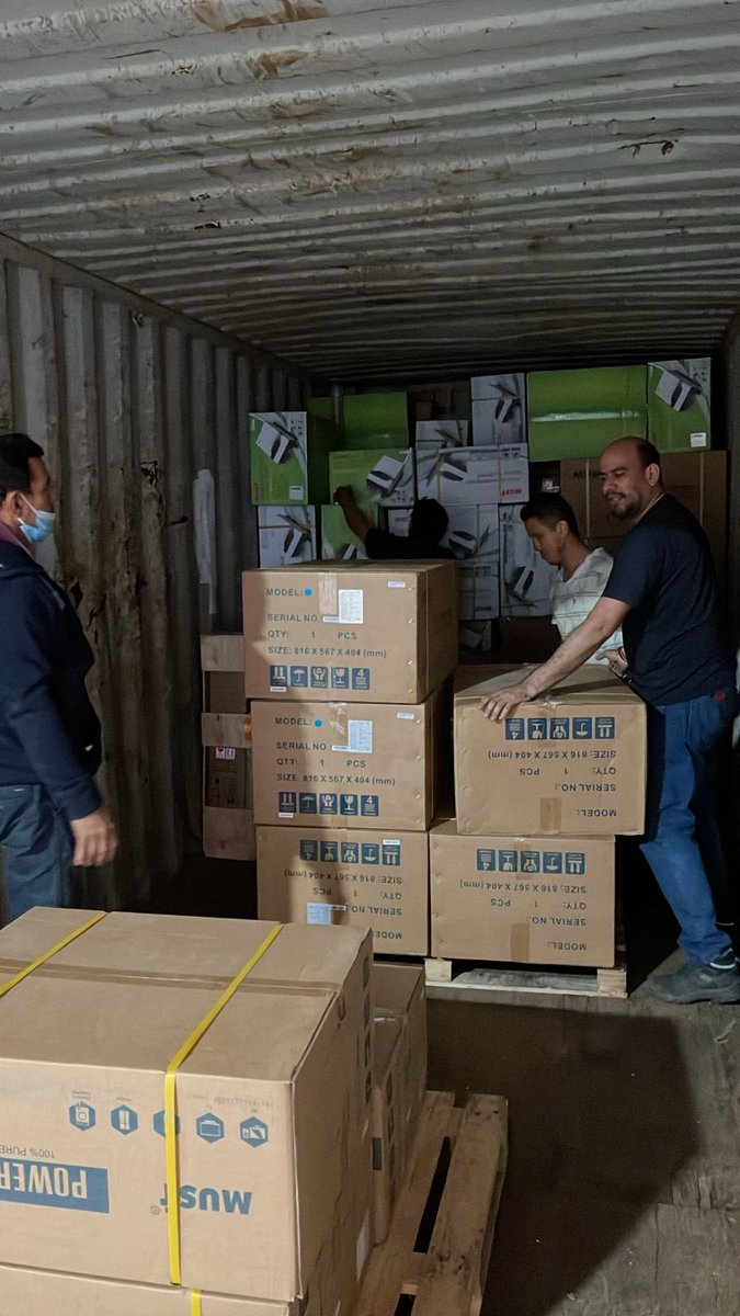 Prodidec's tweet image. Descargando contenedor en nuestras Bodegas. Consulta nuestro stock en prodidec.com 
Tenemos todo lo que necesitas para tus proyectos solares.