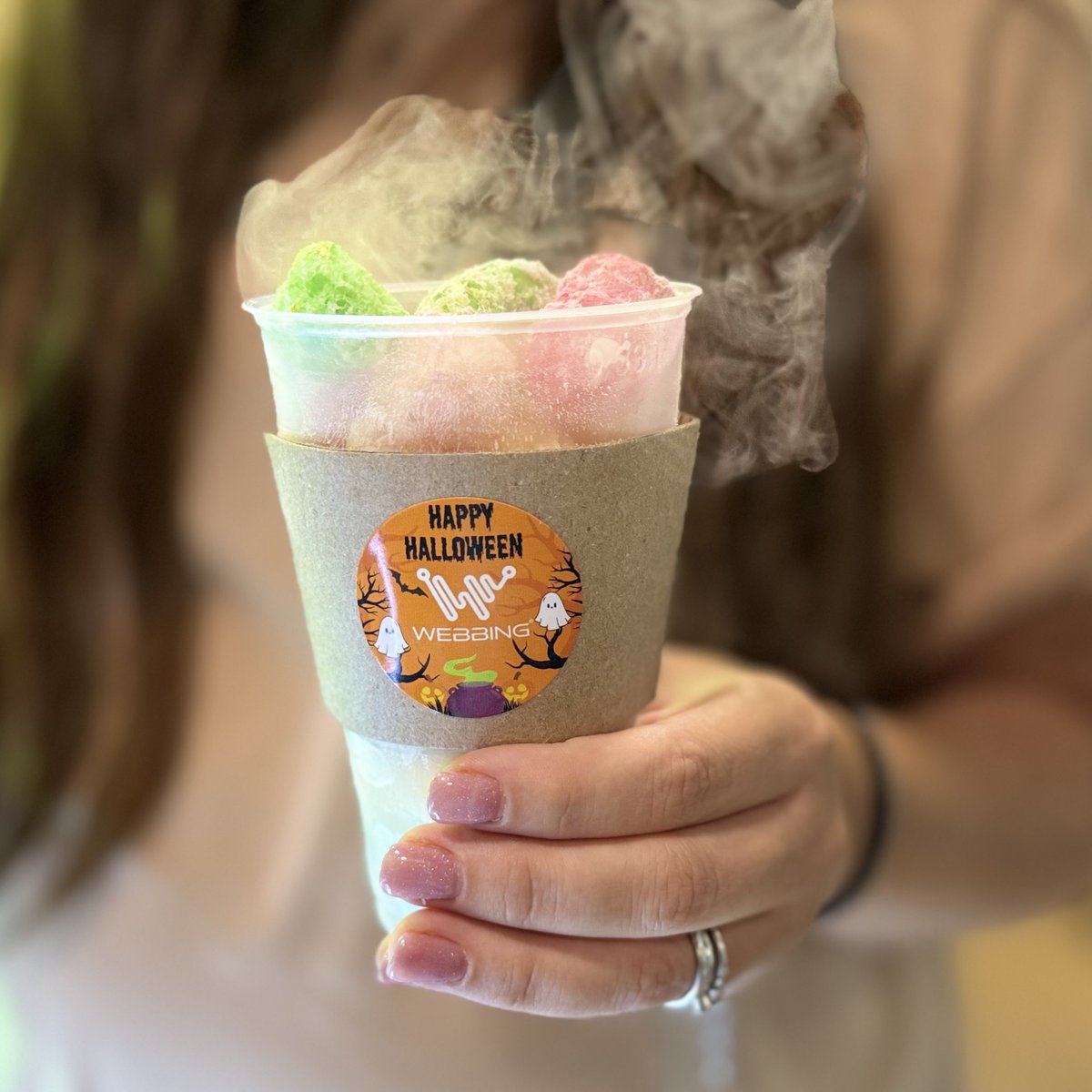 WebbingInc's tweet image. 🎃 Spooky Fun at Webbing! 👻
Halloween at Webbing was great vibes, laughter, and just the right amount of spooky fun — because at Webbing, even the eerie moments connect us! 💀🕸️🧡
#Webbing #Halloween #SpookyFun #WorkHardPlayHard #WebbingCulture #WebbingVibe