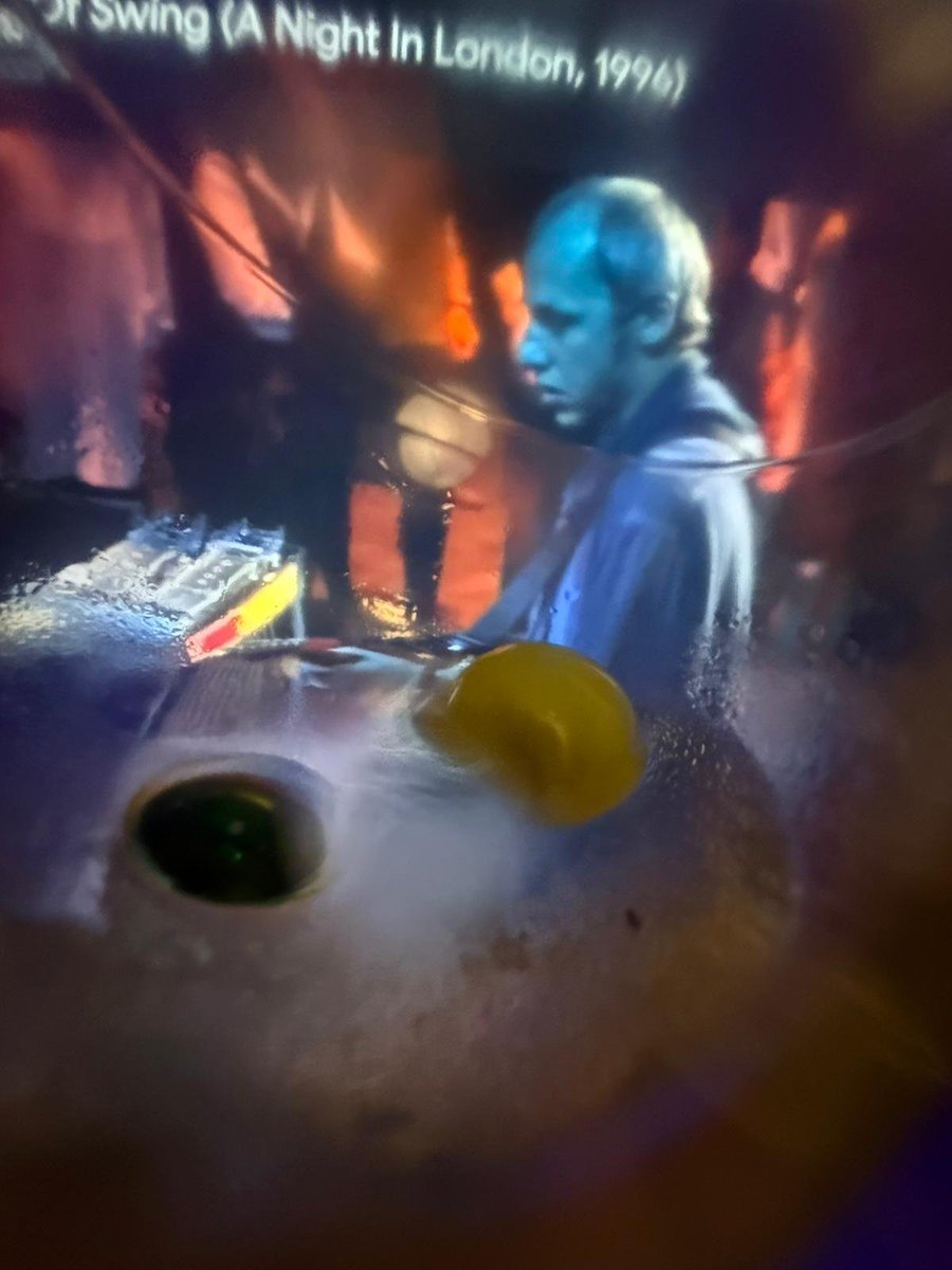 unc vision: sultans of swing 1996 extended version shot through dregs of martini (dry)