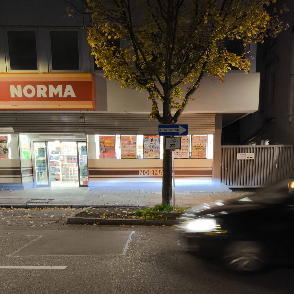 Delicious Cake tweet media