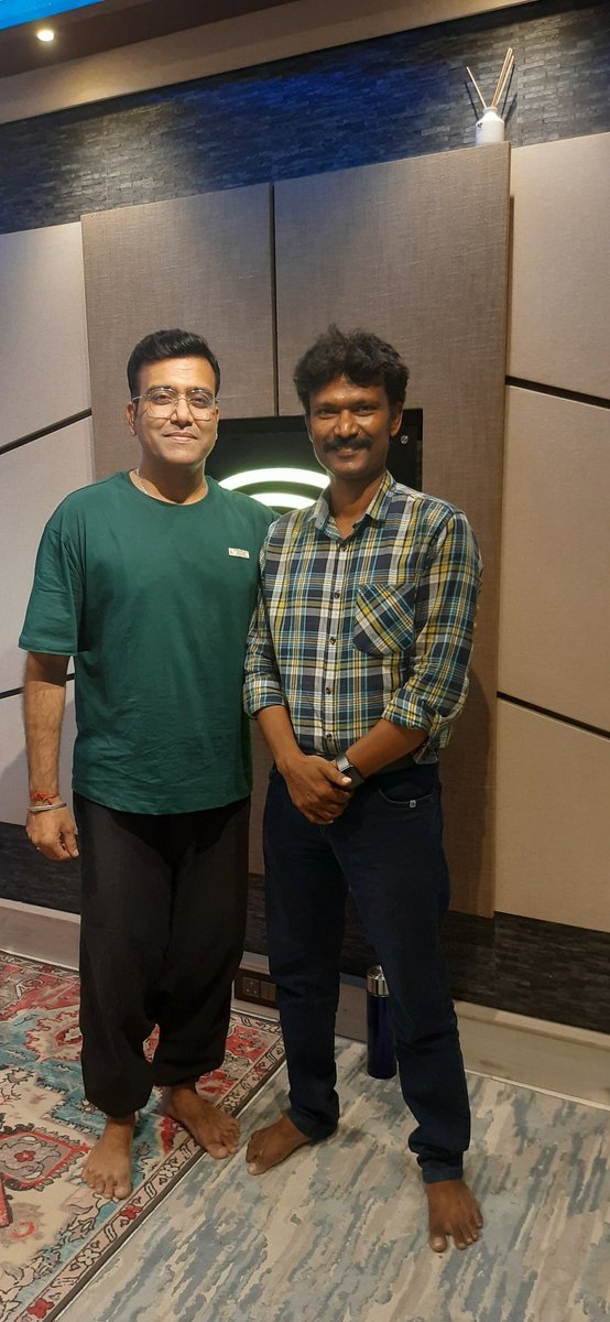 Muthamil tweet media