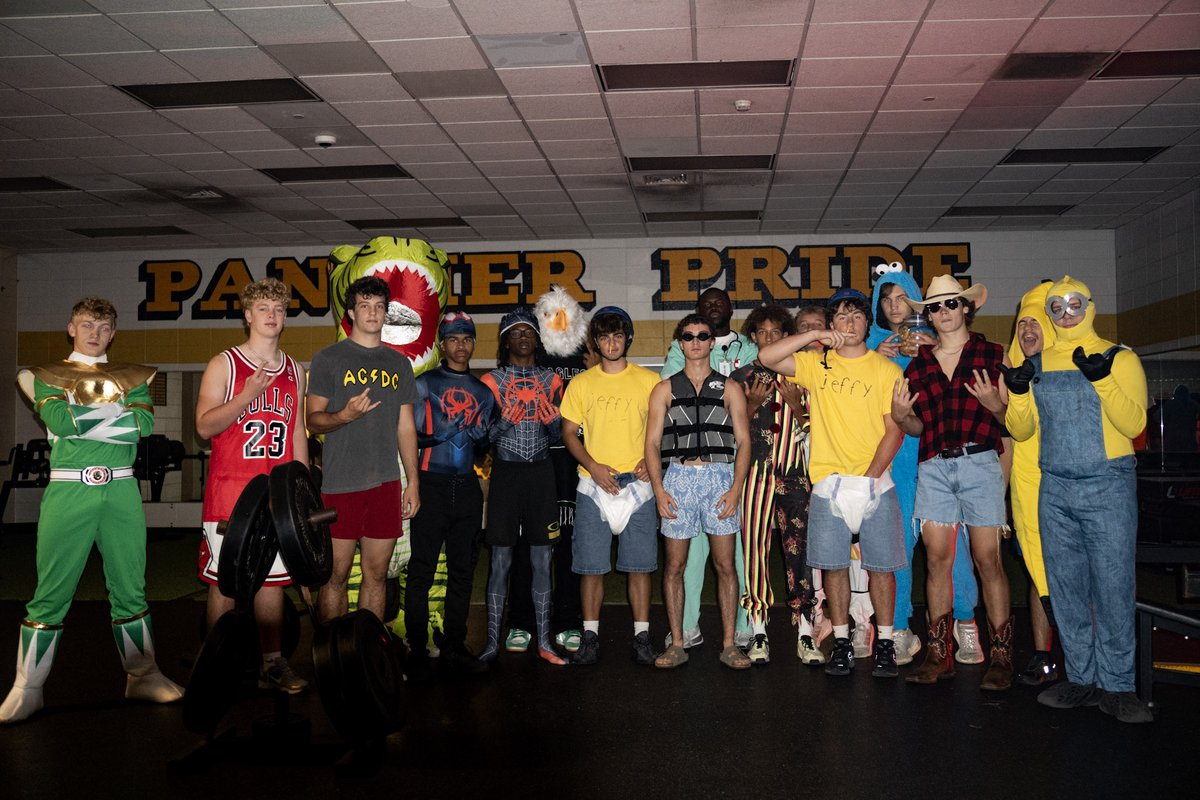 Klein Oak High School Football (@kleinoakfb) on Twitter photo 