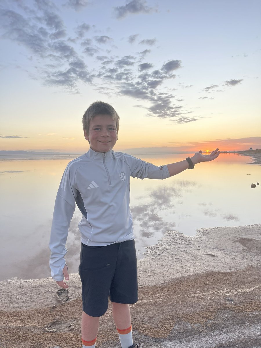 Thank you all for my birthday messages and amazing charity donations. I celebrated my birthday watching the sunrise across a salt plain and climbing a mountain in the Sahara wearing a new <a href="/LUFC/">Leeds United</a> top and my <a href="/TheCVN69/">USS Dwight D. Eisenhower (IKE)</a> adventure ball cap😎
