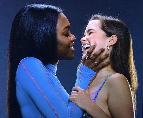 happy halloween to lesbian vampires everywhere