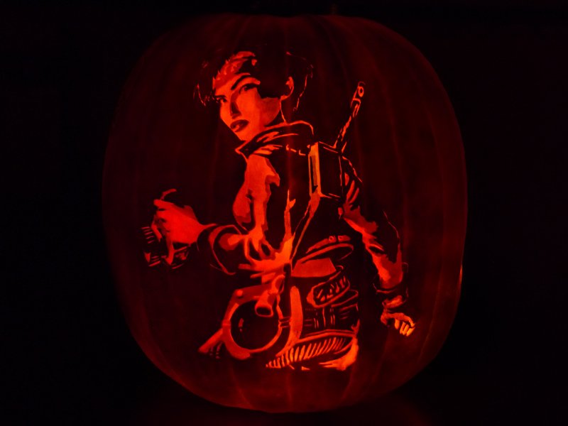 🎃 Jade se joint à la fête pour Halloween à travers cette sublime citrouille sculptée !  🖤✨
Joyeux #Halloween à tous ! 👻
deviantart.com/ceemdee/art/Be…
Par ceemdee #BGE #BeyondGoodandEvil