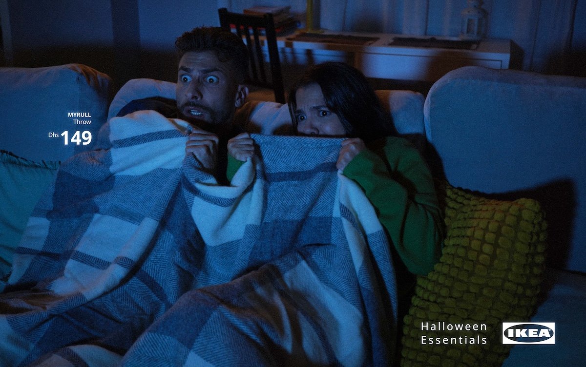 LKlufczynski's tweet photo. Kiedy robi się strasznie, wszyscy chowamy się za najbliższą poduszką lub poszwą na kołdrę #Halloween #IKEA #Marketing https://t.co/4NRMpISvn4