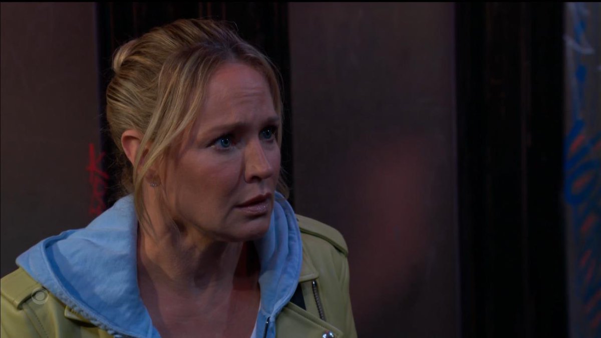 KingMinos777's tweet image. Sharon: "Oh gosh, I'm so sorry, I just wasn't looking...OH MY GOD - MATT CLARK?!" 

#YR #CliffhangerFriday #BOO #HAGW 💥🎃