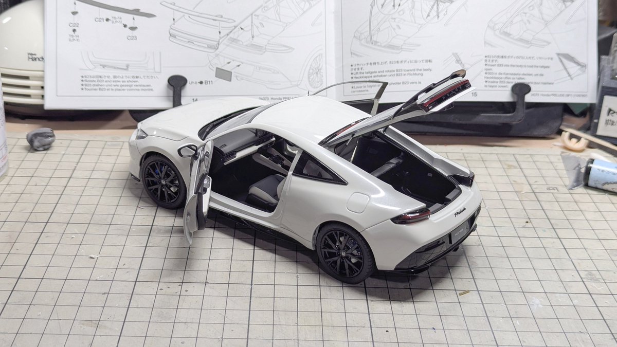 プレリュードでけたぁっ！！
シルビアは日曜日展示にします…(ヽ´ω`)