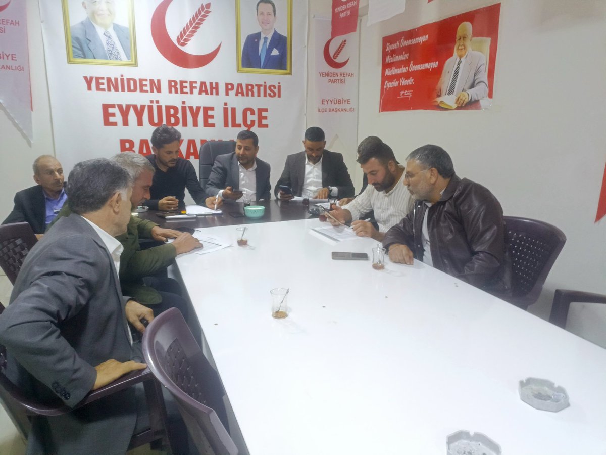 İlçe Başkanımız <a href="/rpibrahimkilic/">İbrahim kılıç</a> Bey Öncülüğünde 

İlçe Yönetim Kurulu Üyelerimiz İle Beraber,

Genel Merkez 3. Olağan Büyük Kongresi İçin Çalışmalara Devam Ediyoruz.

Bu dava sadece bir parti meselesi değil, bir inanç meselesidir.
Kongreye değil, geleceğe hazırlanıyoruz! 👍